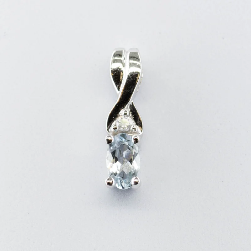 silver Celtic knot necklace 10k White Gold Oval Aquamarine Pendant | 0.16ctw