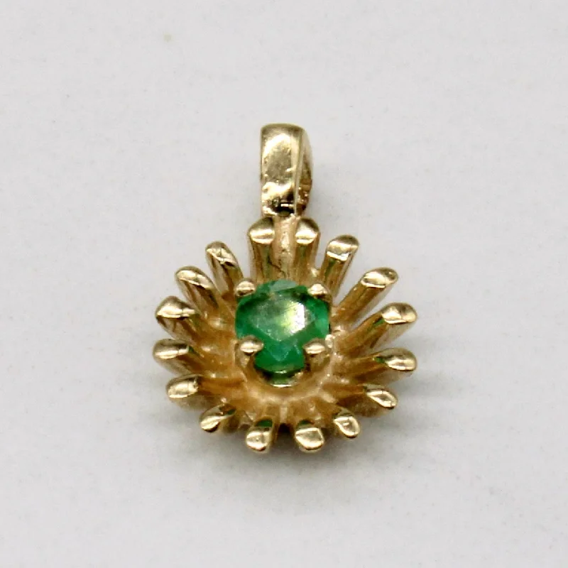 diamond halo stud earrings Emerald Pendant | 0.07ct |