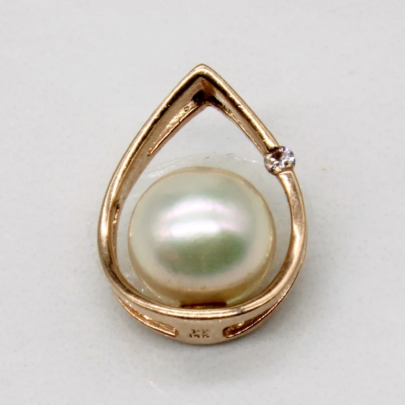 opal and gold earrings Pearl & Diamond 14K Pendant | 0.02ct |