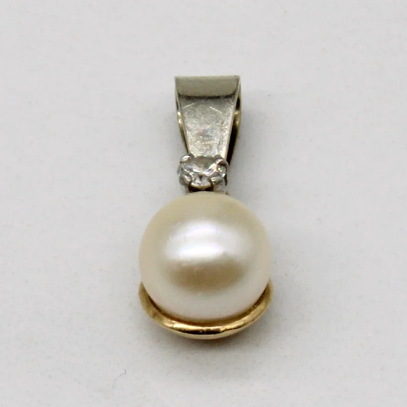 hammered silver pendant necklace Pearl & Diamond Pendant | 0.05ct |