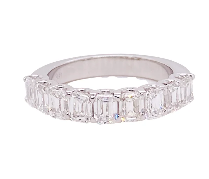 gold-plated snake chain bracelet Emerald Shaped Diamond Ring