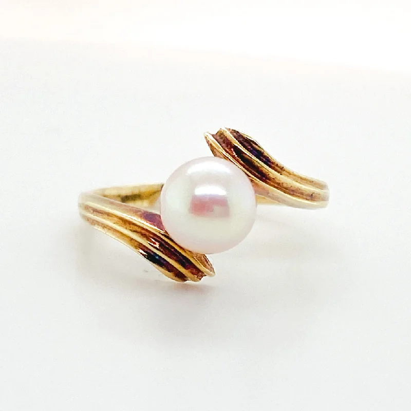 modern geometric gold ring Pearl Bypass Solitaire Ring, 14K Yellow Gold, Vintage Estate Ring Circa 1960 modern geometric gold ring Pearl Bypass Solitaire Ring, 14K Yellow Gold, Vintage Estate Ring Circa 1960