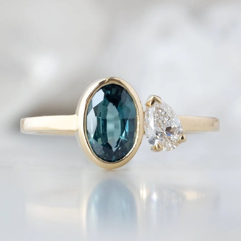 The You and Me Ring | 1.11ct Oval Cut Sapphire in 14K Yellow Gold