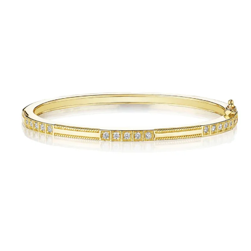 double-layered choker necklace Triple Box Set Station Bangle Bracelet with Twist