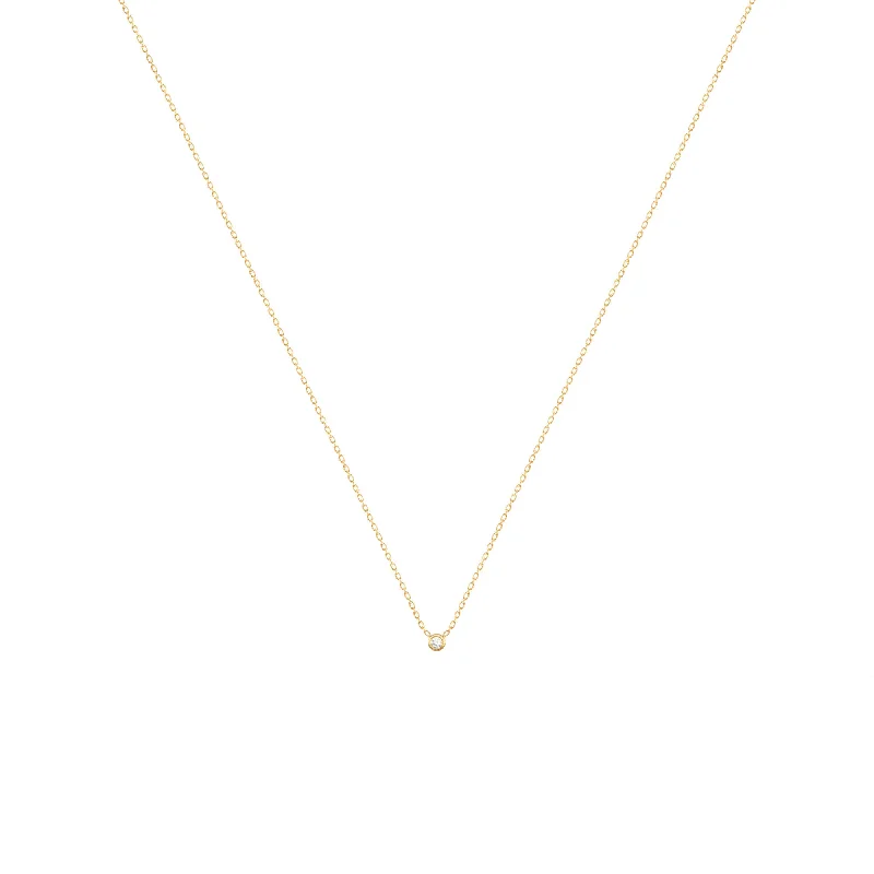 vintage-style diamond halo ring Dot 18K Gold Necklace w. Diamond