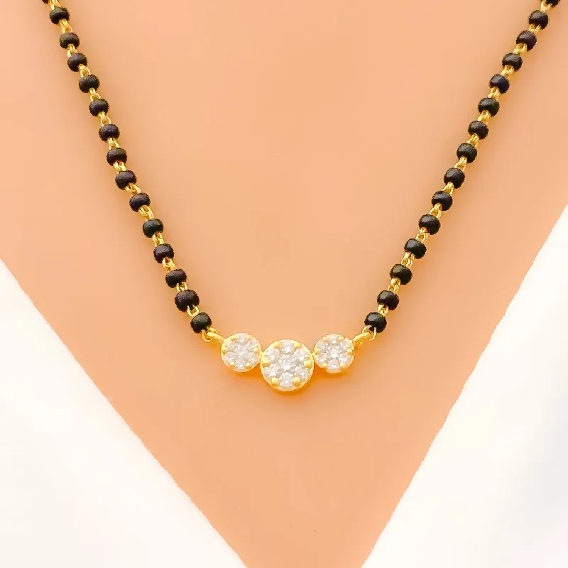 Chic Floral Trio Diamond + 18k Gold Mangal Sutra