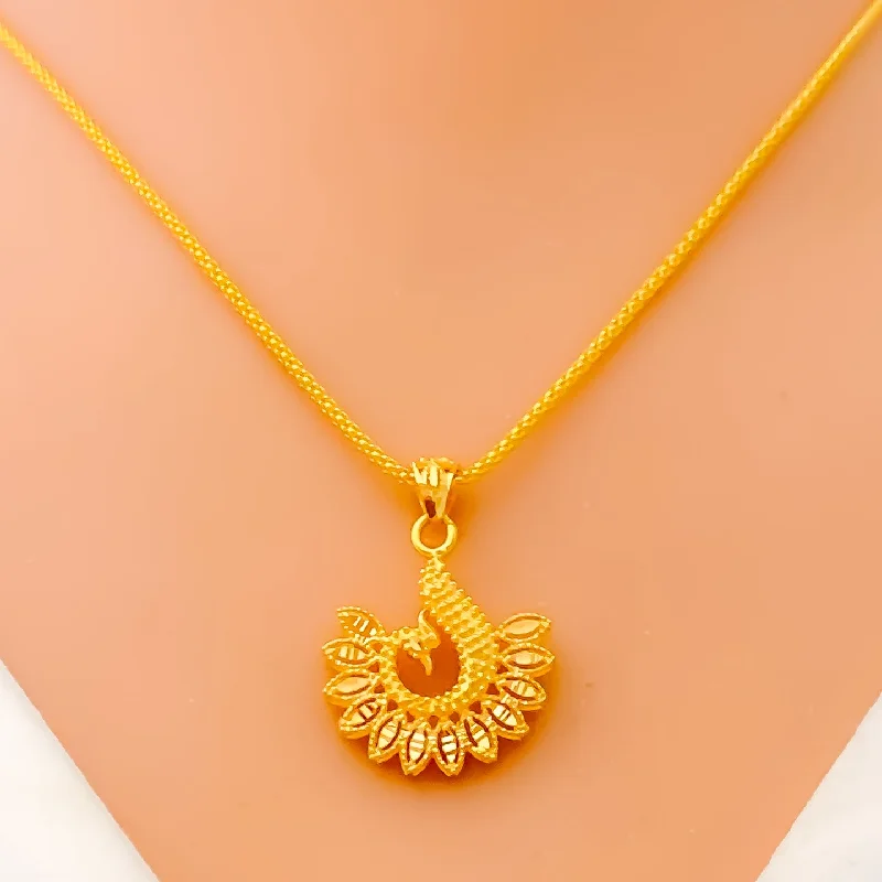 crystal-studded gold ring Glamorous Ornamental 22k Gold Necklace